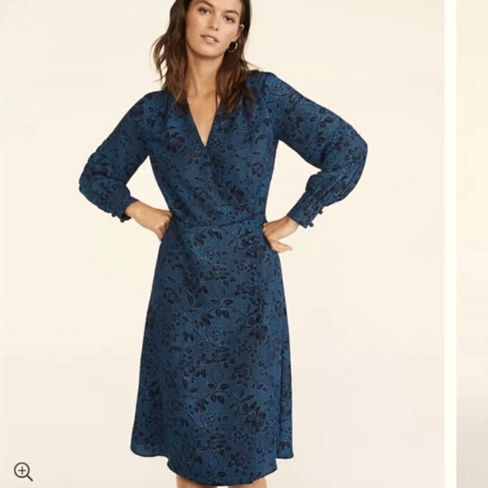 Ann Taylor Floral Buttoned Dress
